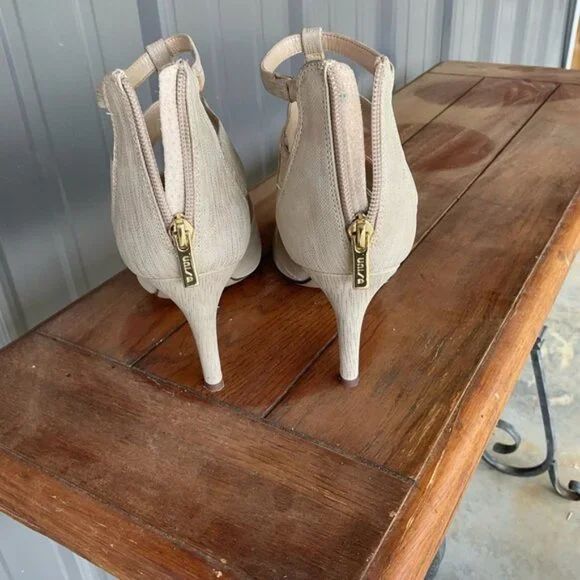 Unisa Strappy Heels. Beige. Size 9 - Picture 4 of 7
